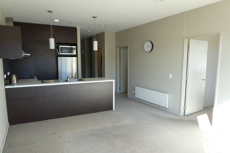 Photo of property in City Lodge, 706/115 Vivian Street, Te Aro, Wellington, 6011