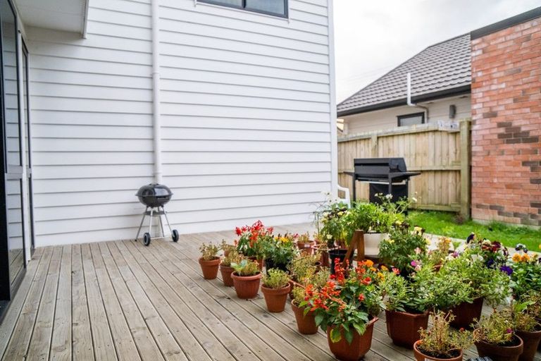 Photo of property in 47 Matata Drive, Takanini, 2112