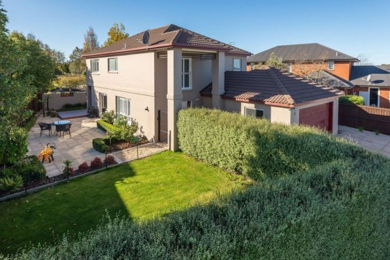 Photo of property in 2 Seclusion Lane, Parklands, Christchurch, 8083