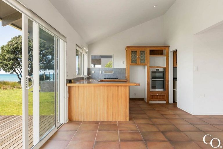 Photo of property in 41 Karewa Parade, Papamoa Beach, Papamoa, 3118