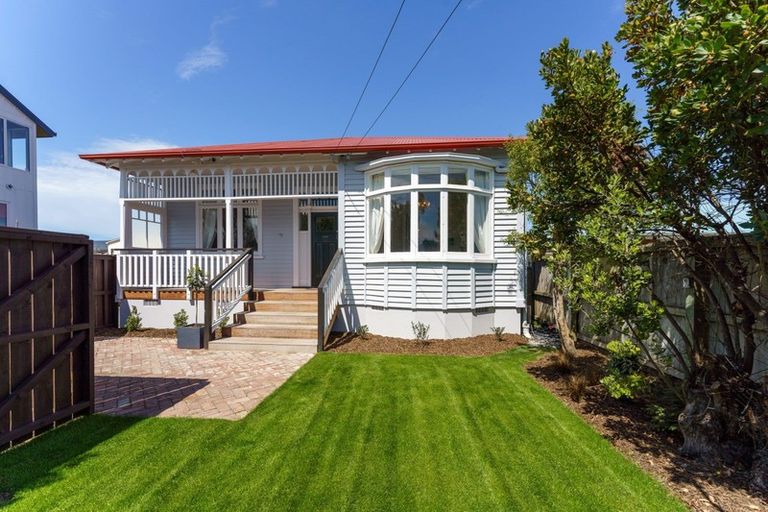 Photo of property in 115 Hawke Street, New Brighton, Christchurch, 8083