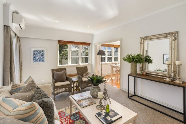 Photo of property in 1/56 Kotare Street, Fendalton, Christchurch, 8041