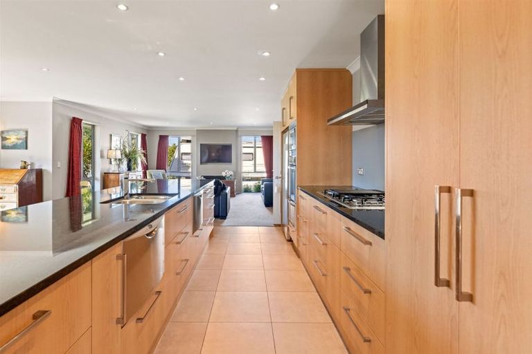 Photo of property in 20 James Hight Drive, Halswell, Christchurch, 8025