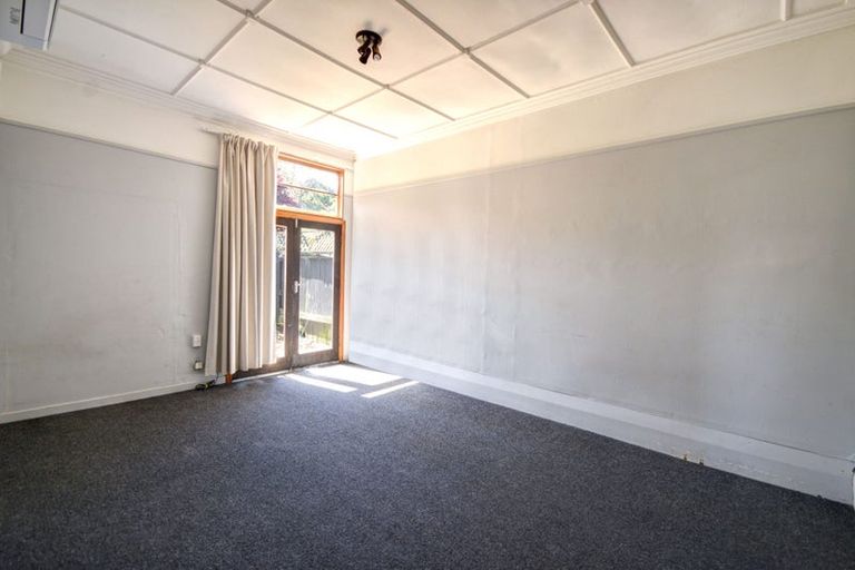 Photo of property in 176 South Road, Caversham, Dunedin, 9012