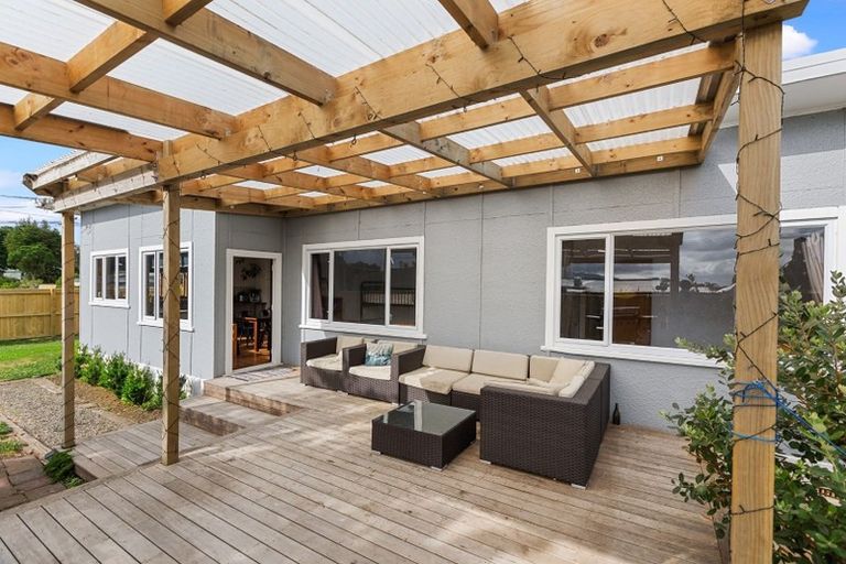 Photo of property in 4 Old South Road, Okato, 4335