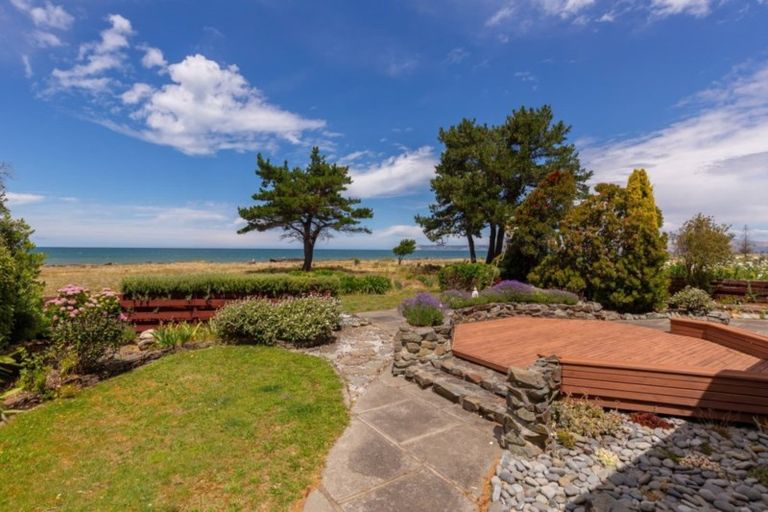 Photo of property in 90 Rarangi Beach Road, Rarangi, Blenheim, 7273