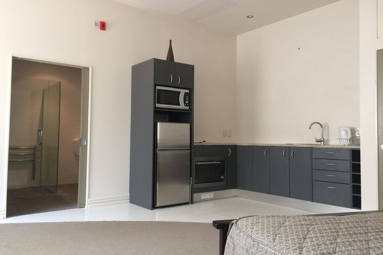 Photo of property in Bnz Chambers, 6/79 Manners Street, Te Aro, Wellington, 6011