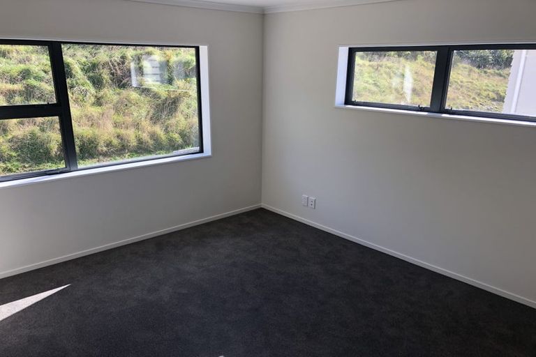 Photo of property in 59 Melksham Drive, Churton Park, Wellington, 6037