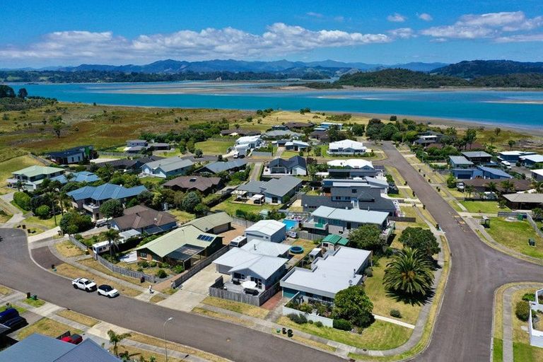 Photo of property in 4 Manuera Place, Ohope, 3121