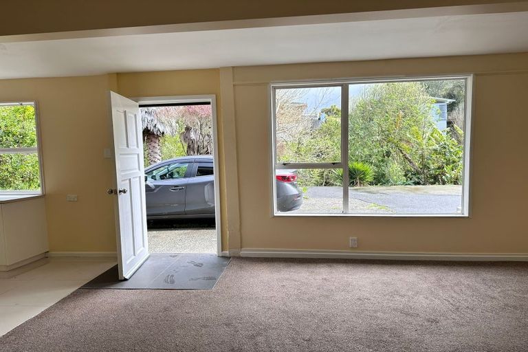 Photo of property in 37 Kamara Road, Glen Eden, Auckland, 0602