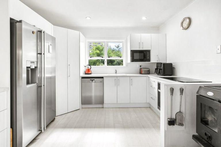 Photo of property in 110 Kuranui Street, Thames, 3500