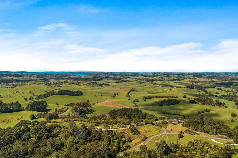 Photo of property in 395e Matakana Valley Road, Matakana, Warkworth, 0985