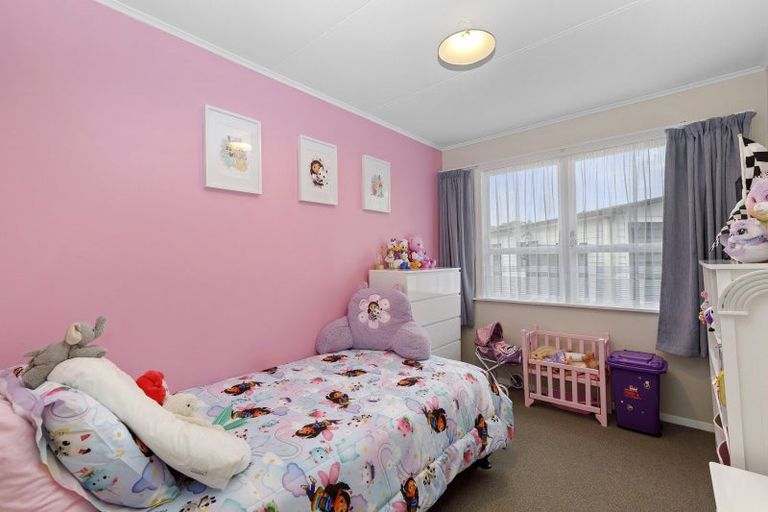 Photo of property in 15 Bonnie Glen Crescent, Ebdentown, Upper Hutt, 5018