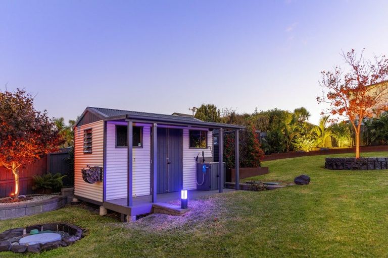 Photo of property in 34 Weatherly Drive, Beachlands, Auckland, 2018