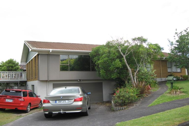 Photo of property in 2 Neralee Court, Conifer Grove, Takanini, 2112