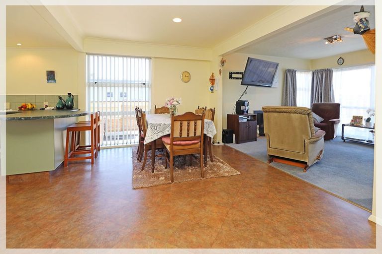 Photo of property in 23 Cook Street, Foxton, 4814