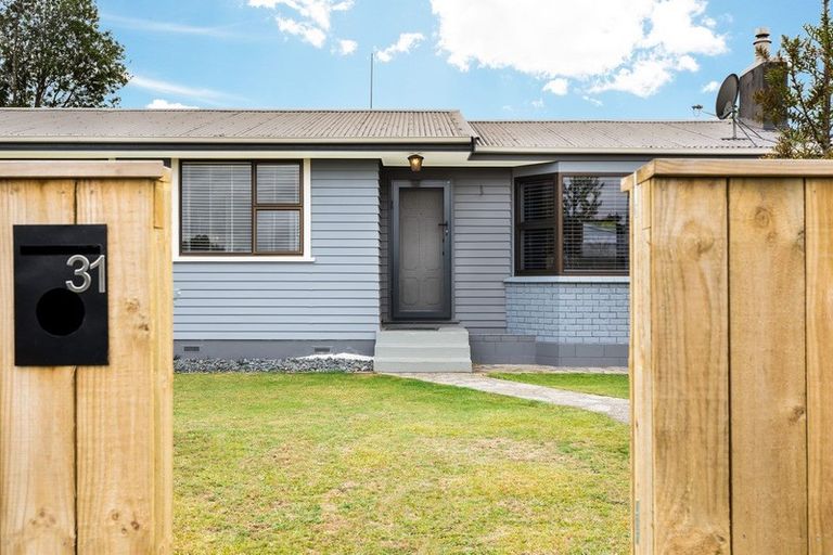 Photo of property in 31 Browning Street, Leamington, Cambridge, 3432