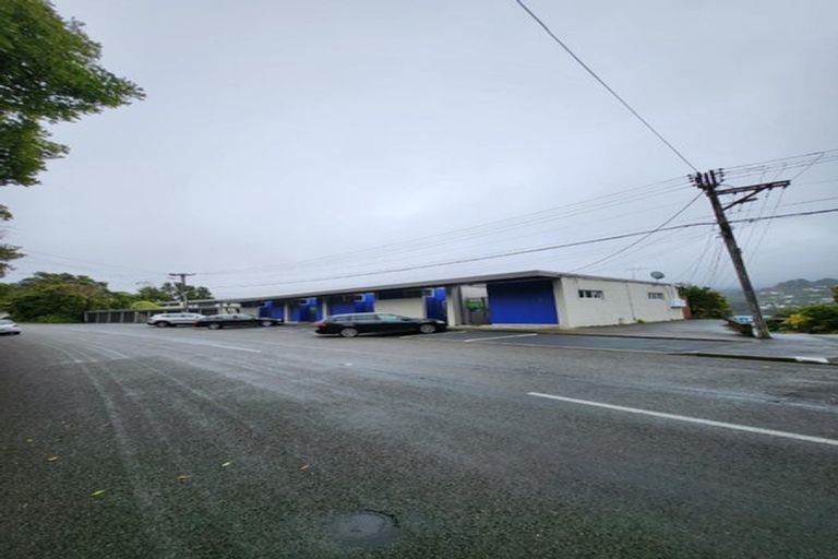 Photo of property in 2/112 Mairangi Road, Wilton, Wellington, 6012