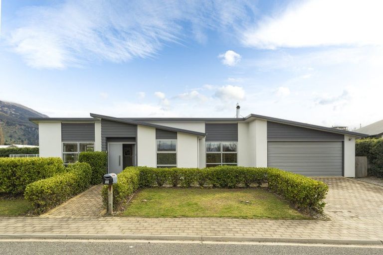 Photo of property in 13 Timsfield Drive, Lake Hawea, Wanaka, 9382