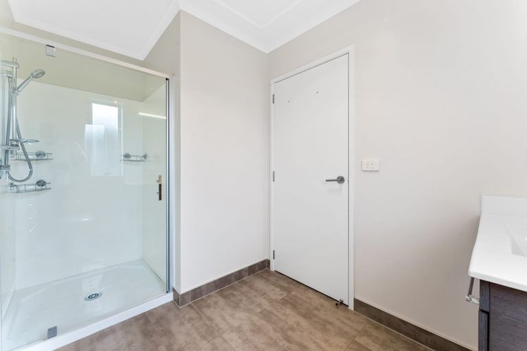 Photo of property in 9 De Havilland Road, Hobsonville, Auckland, 0616