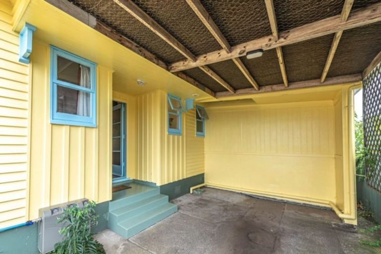 Photo of property in 26 Morris Street, Marton, 4710