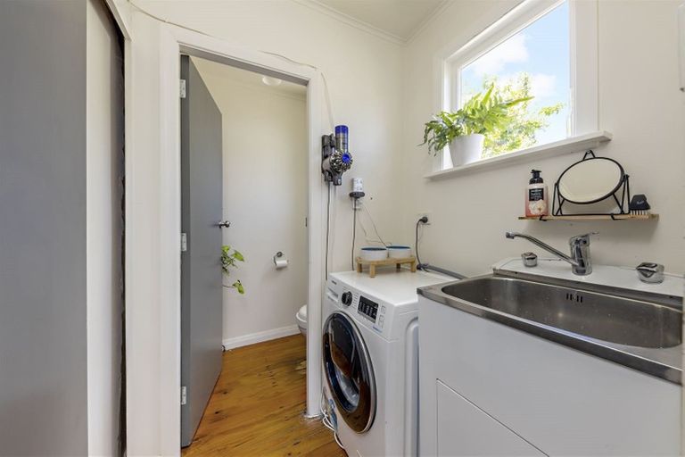 Photo of property in 60d Swaffield Road, Papatoetoe, Auckland, 2025