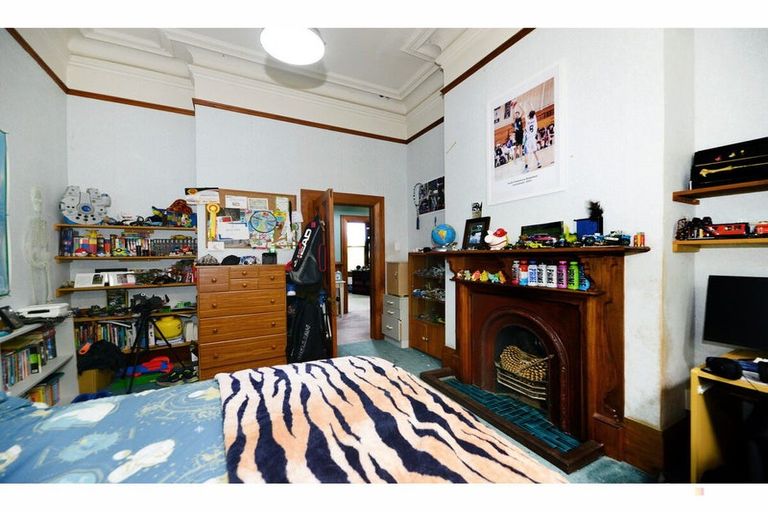 Photo of property in 66 Timaru Road, Waimate, 7924