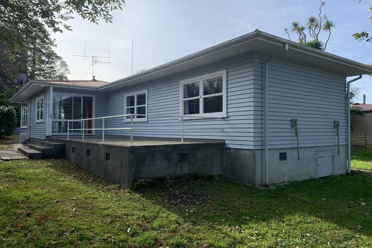 Photo of property in 41 Bond Street, Marton, 4710