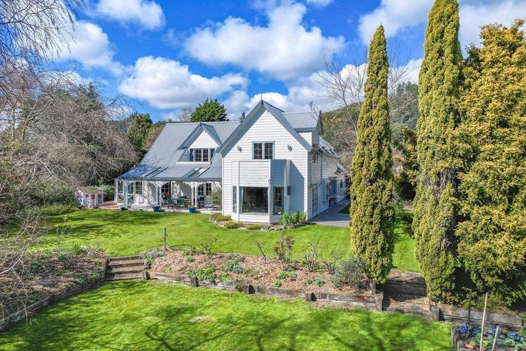 Photo of property in 42 Wi Tako Street, Manakau, Levin, 5573