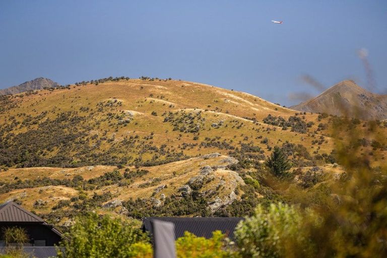 Photo of property in 52 Jack Hanley Drive, Jacks Point, Queenstown, 9371