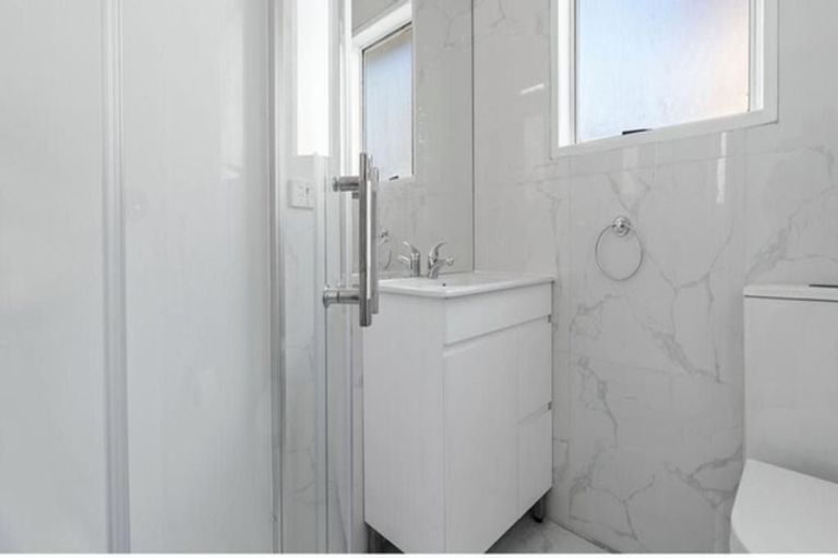 Photo of property in 27 Sunlands Drive, Manurewa, Auckland, 2102