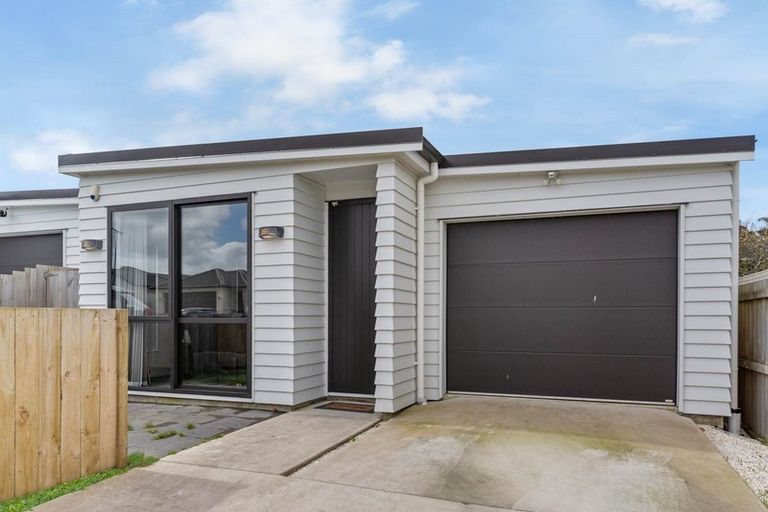 Photo of property in 3 Whakapono Road, Pukekohe, 2120