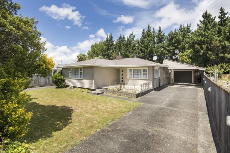 Photo of property in 51 Honore Drive, Linton, Palmerston North, 4472