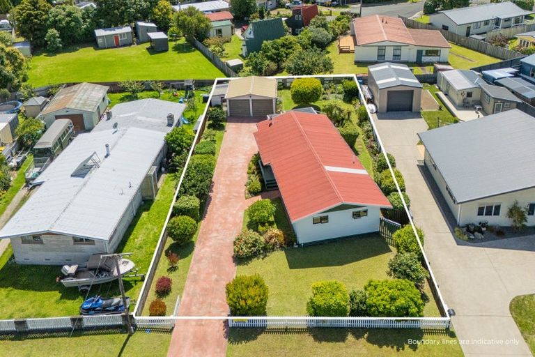 Photo of property in 17 Dundas Street, Whitianga, 3510