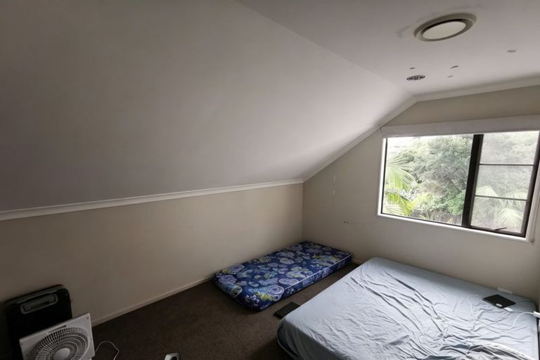 Photo of property in 2a Dapple Place, Flat Bush, Auckland, 2019