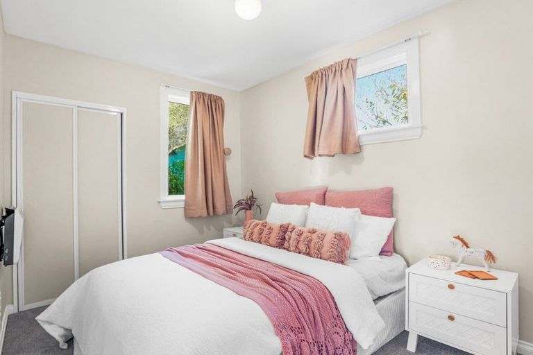 Photo of property in 16 Tonks Street, North New Brighton, Christchurch, 8083