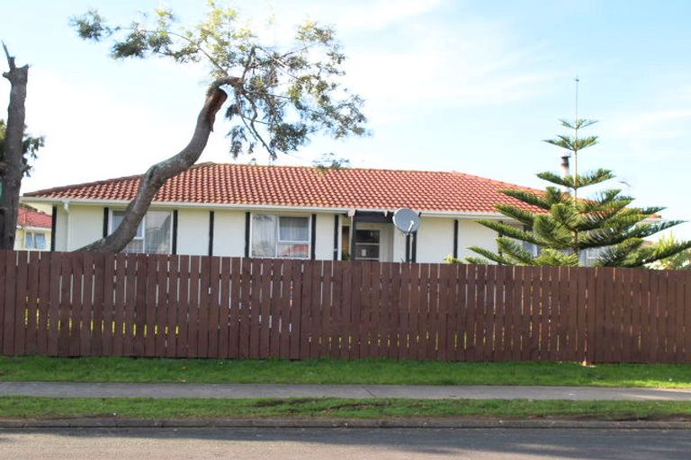 Photo of property in 7 Kivell Close, Mangere East, Auckland, 2024