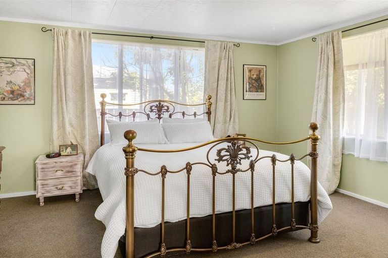 Photo of property in 95 Queen Street, Westport, 7825