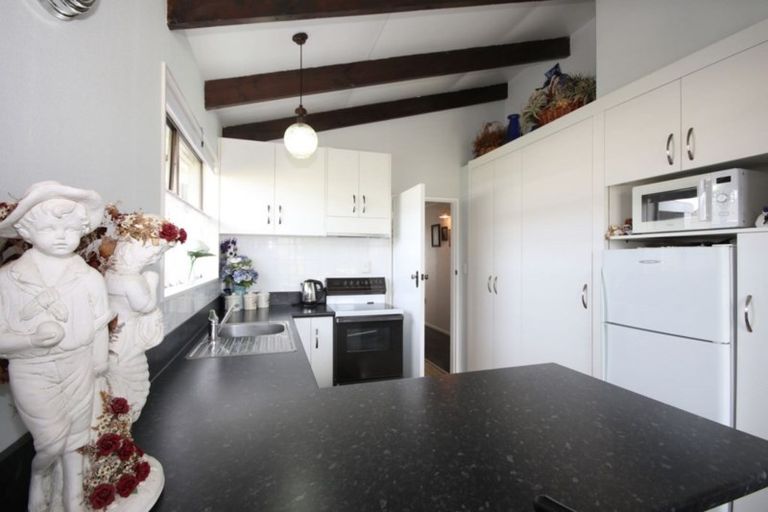 Photo of property in 66 Gloucester Street, Waikiwi, Invercargill, 9810