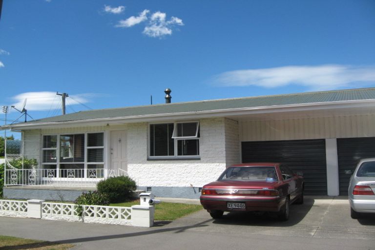 Photo of property in 1/1 Coles Place, St Albans, Christchurch, 8014