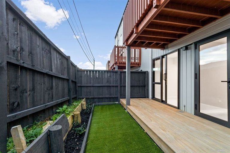 Photo of property in 13/17 Parker Avenue, New Lynn, Auckland, 0600