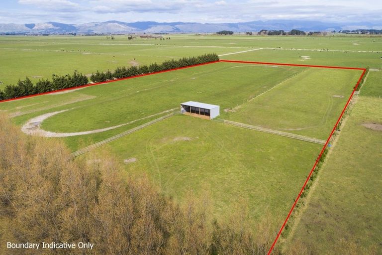 Photo of property in 265 Hoihere Road, Tiakitahuna, Palmerston North, 4477