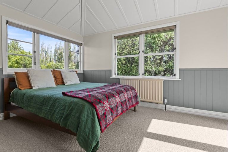 Photo of property in 236 Kelvin Grove Road, Kelvin Grove, Palmerston North, 4470