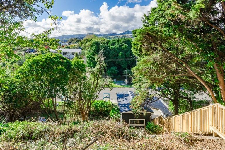 Photo of property in 67 Renown Road, Raumati South, Paraparaumu, 5032