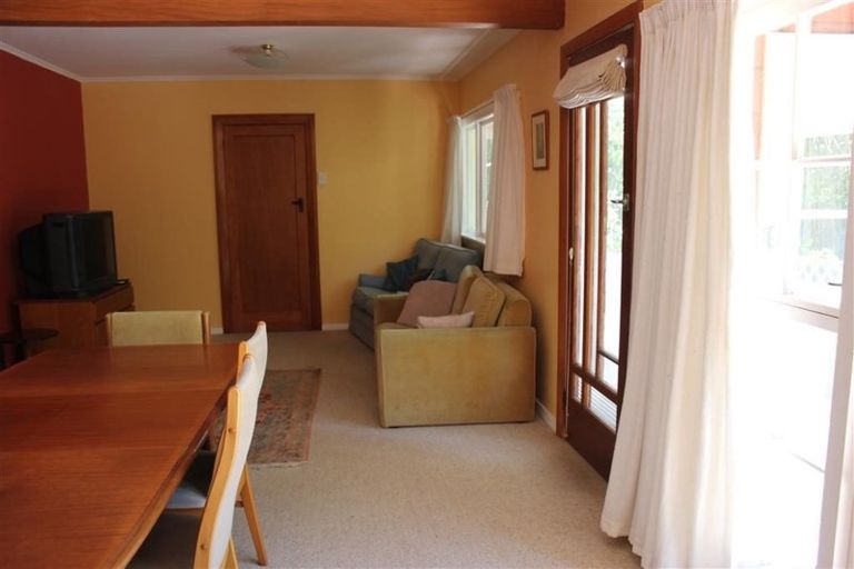 Photo of property in 56 The Esplanade, Raumati South, Paraparaumu, 5032