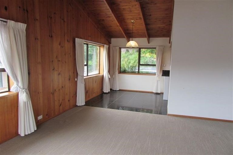 Photo of property in 38 Archers Road, Glenfield, Auckland, 0629