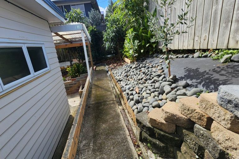 Photo of property in 1/13 Sydney Street, Hauraki, Auckland, 0622