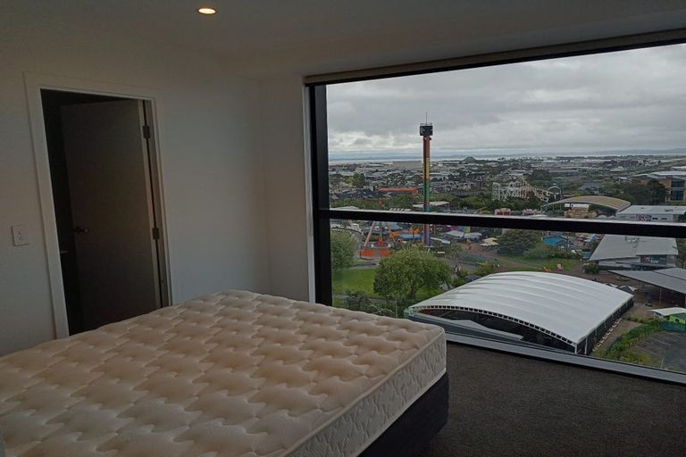 Photo of property in 1104/8 Lakewood Court, Manukau, Auckland, 2104