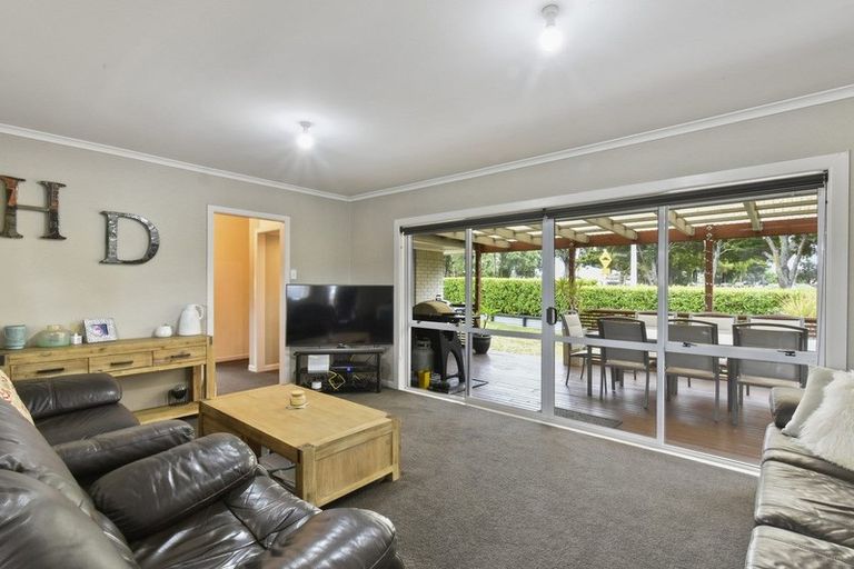 Photo of property in 5 Settlement Road, Papakura, 2110