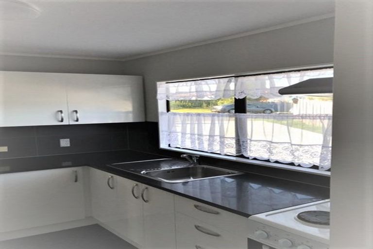 Photo of property in 23 Addison Drive, Glendene, Auckland, 0602